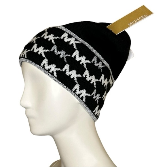 MICHAEL Michael Kors Women’s Black Beanie with White Gray MK Logo Pattern - Picture 4 of 6